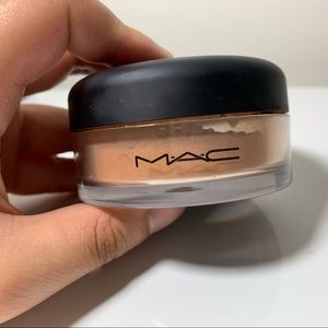MAC Lose Powder